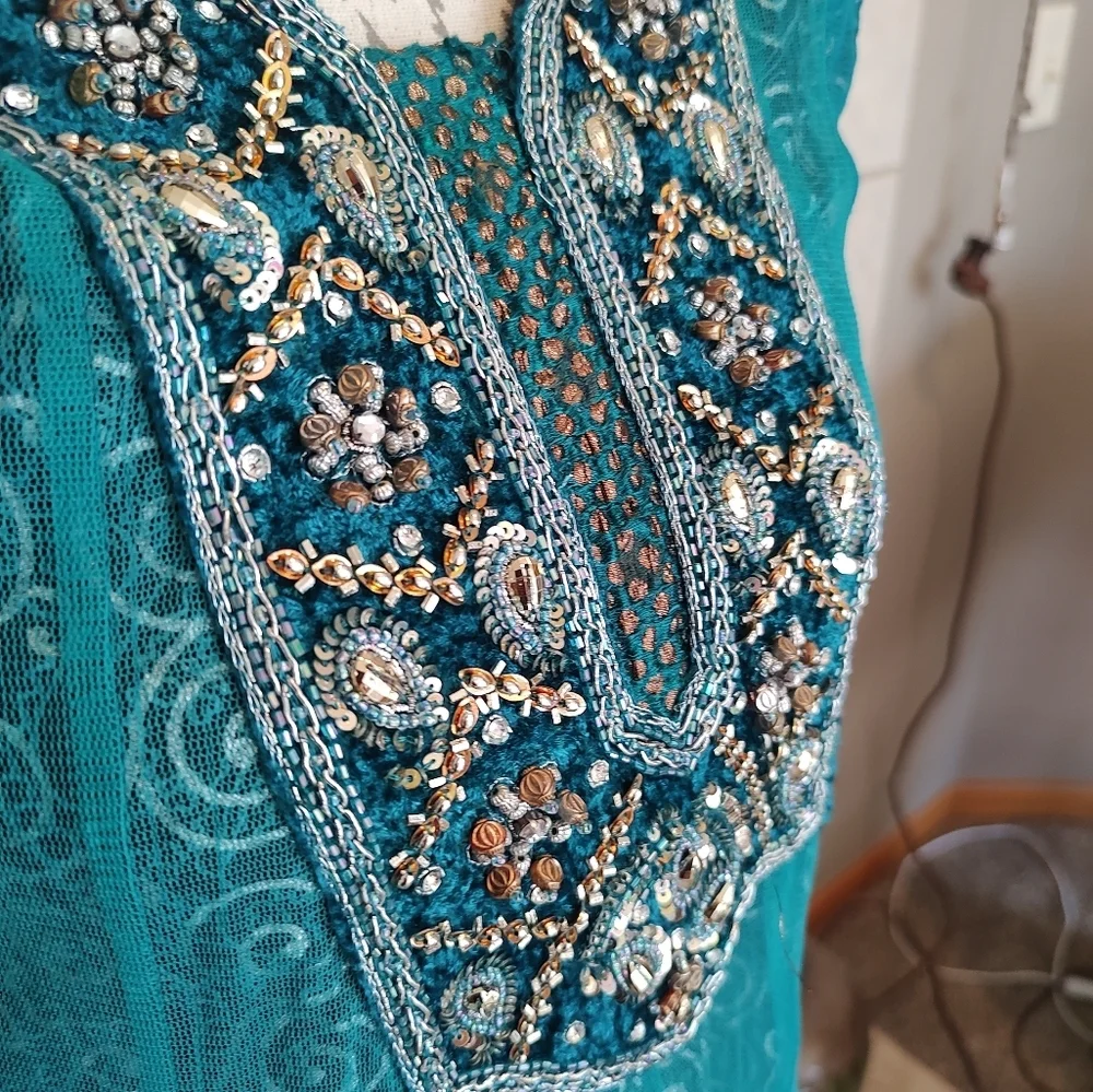 💥3/$20 Darshan Girls Green Beaded Lined Indian Dress Size 30 or Costume!